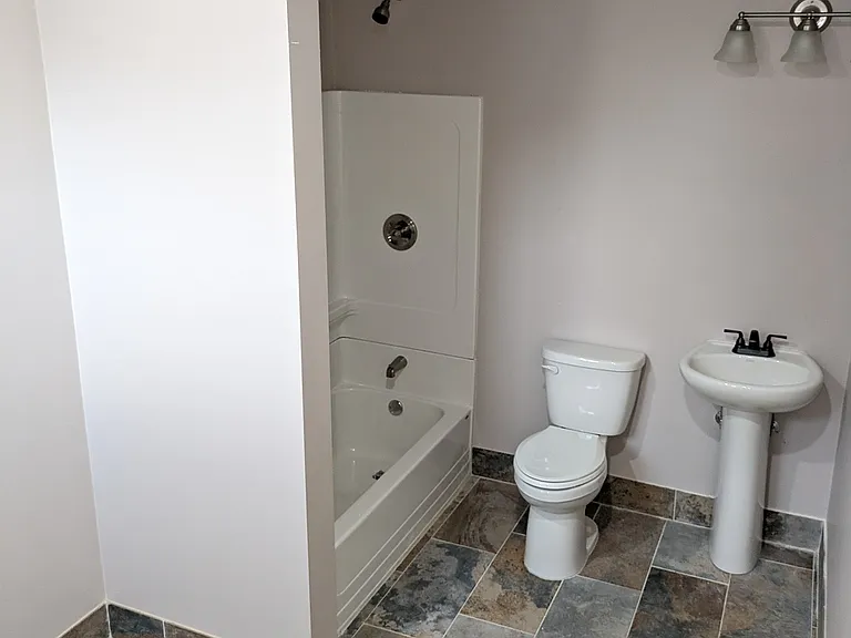 4110 Saint Ferdinand St — Photo 10