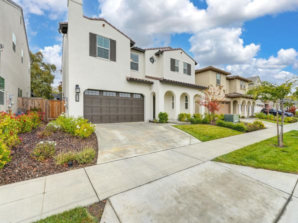 2327 5th Ave, Sacramento, CA 95818