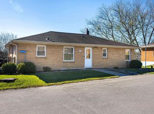 8956 Metropolitan Hts, Dubuque, IA 52003