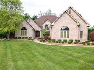 1271 Stone Ridge Ct, Greenwood, IN 46143