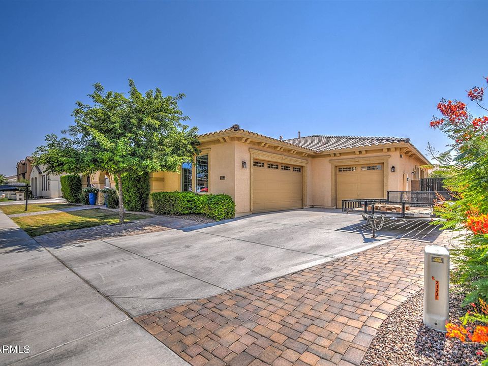 1st image of 21245 E Via De Arboles