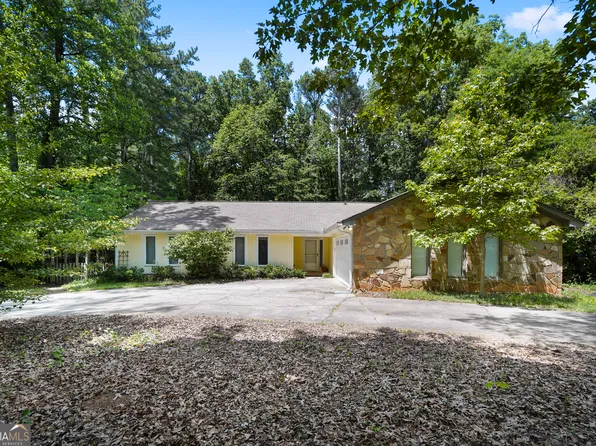 281 Northgate Trce, Roswell, GA 30075