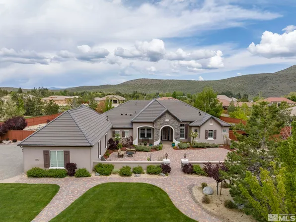 15275 Redmond Loop, Reno, NV 89511