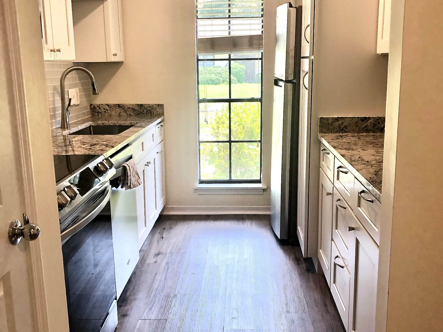 9 N Grand Blvd — Photo 2