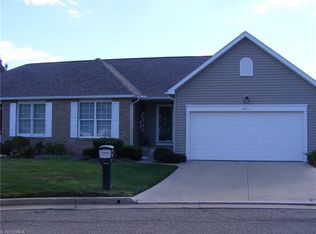 4611 High Vista Cir NE, Canton, OH 44714