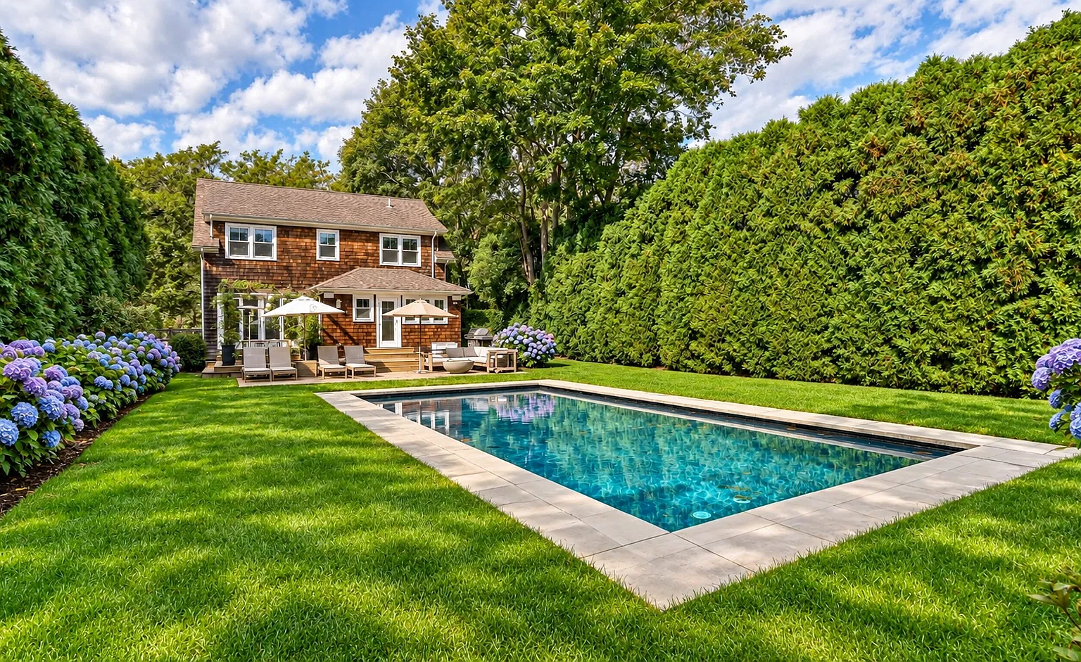 A Collected Escape in East Hampton Village — Photo 1