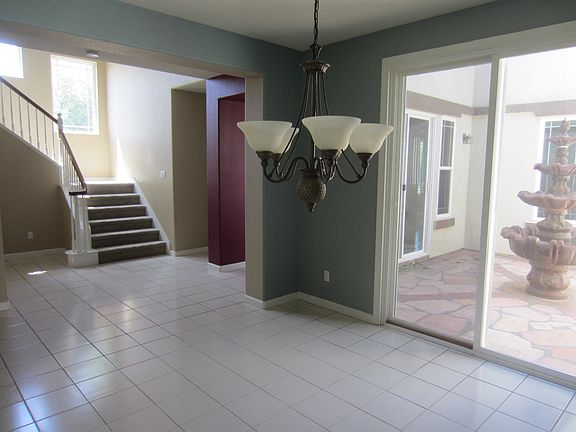 3rd image of 756 S Tradition St