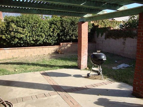 3rd image of 6651 Bandola St