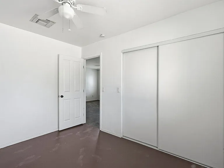 1226 E. Elm St. — Photo 6