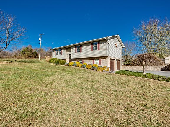 2nd image of 222 Beechnut Hl