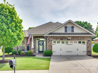 14113 Highland Meadow Rd, Charlotte, NC 28273