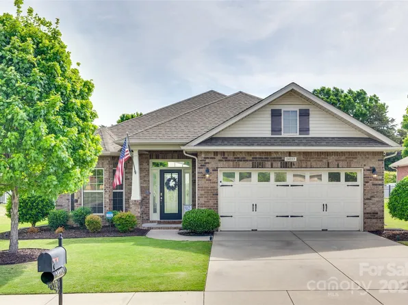 14113 Highland Meadow Rd, Charlotte, NC 28273