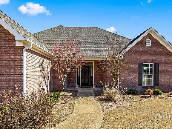 5th image of 60079 Chickasaw Dr