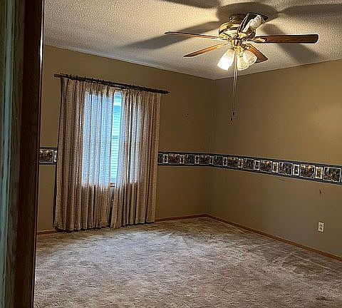 3rd image of 312 3rd St