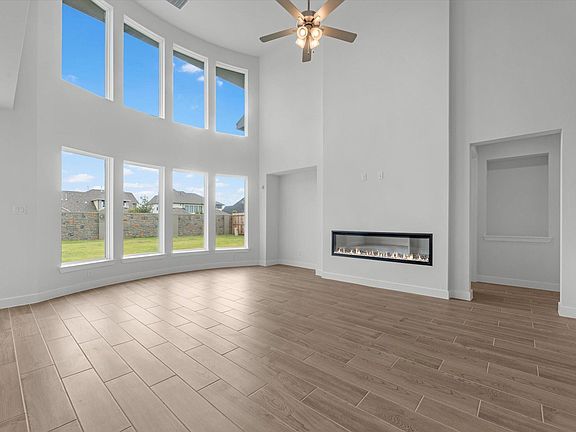 5th image of 31418 Meadow Run Ln