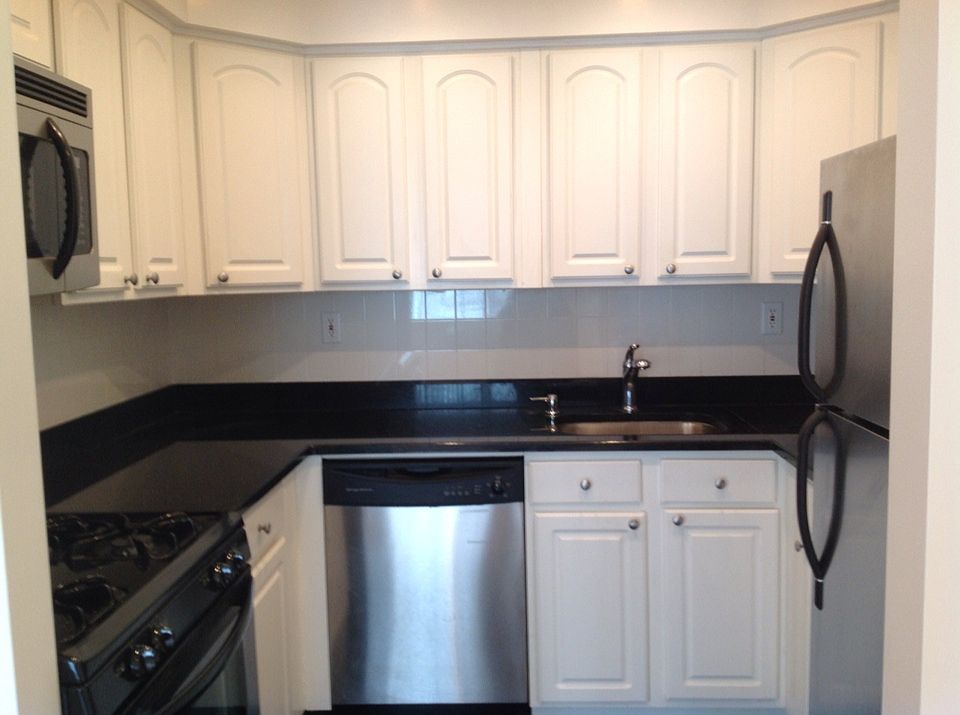 1st image of 119-40 Metropolitan Ave #J2