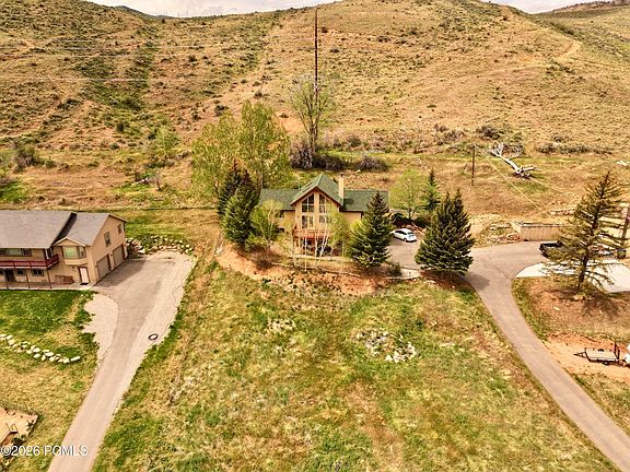 3rd image of 874 S West Hoytsville Rd