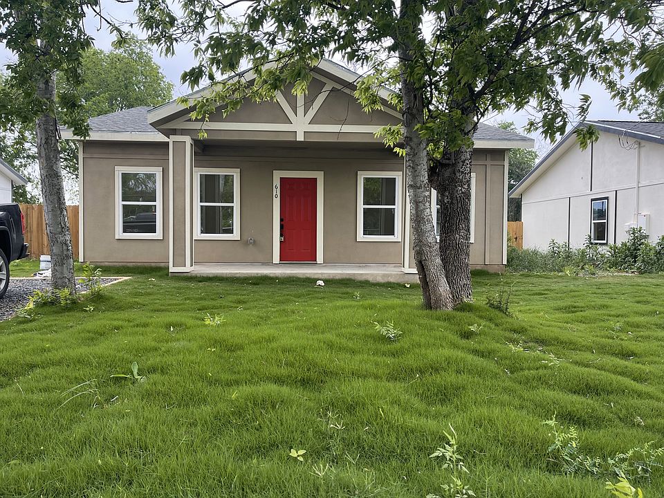 1st image of 610 Pecan Valley Dr