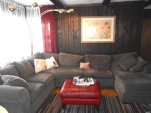 3rd image of 534 Goodrich Ave