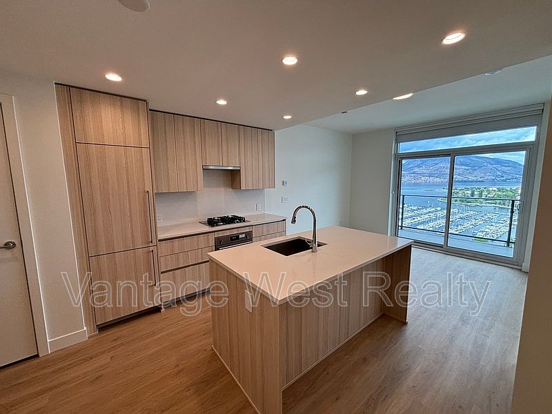 1st image of 238 Leon Ave #2009