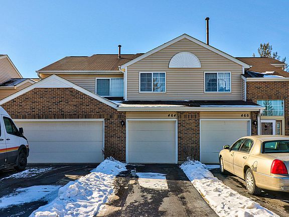 3rd image of 464 Canterbury Dr #11A-1