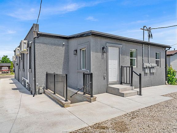 4th image of 1657-59 Drouillard Rd #1657