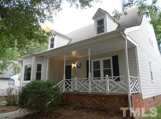 8 Boxwood Dr, Durham, NC 27713