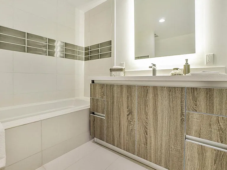 5420 Yolanda Ave — Photo 22