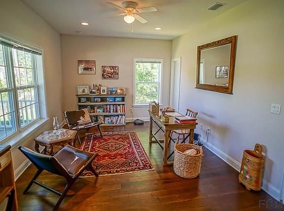 5th image of 104 Bren Mar Ln
