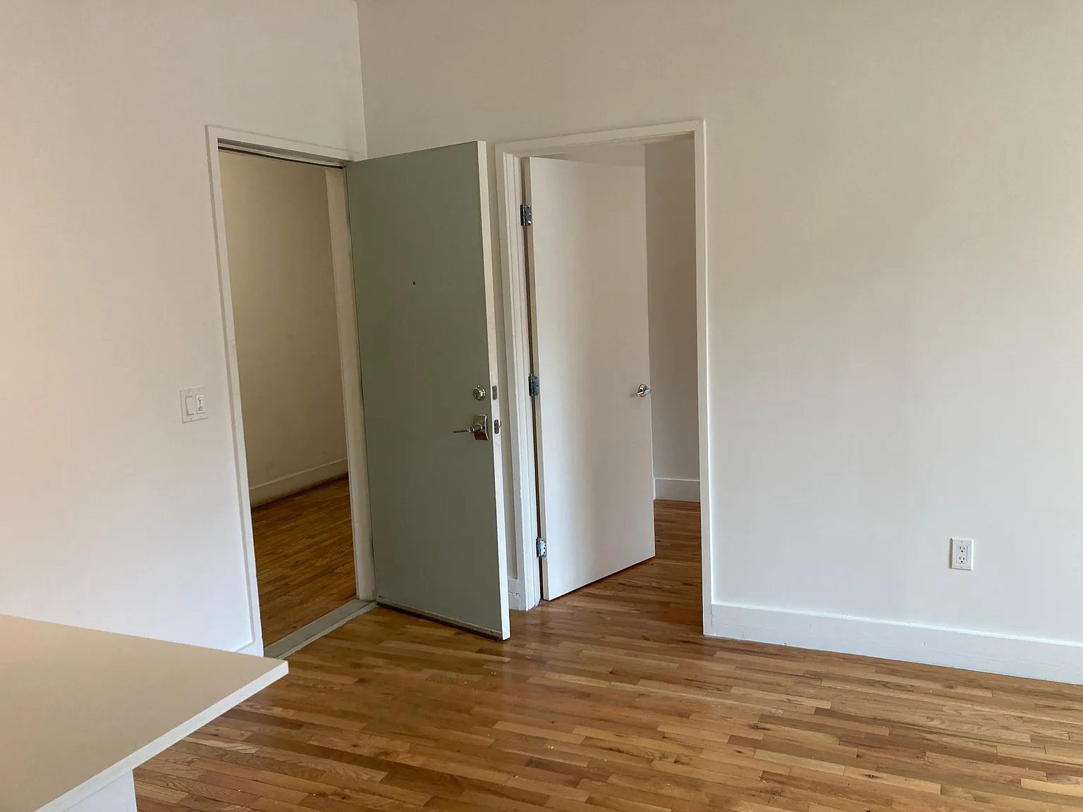 1 bed, 500 sqft, $1,550 — Photo 4