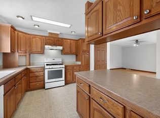 164 W 66th St, Cincinnati, OH 45216