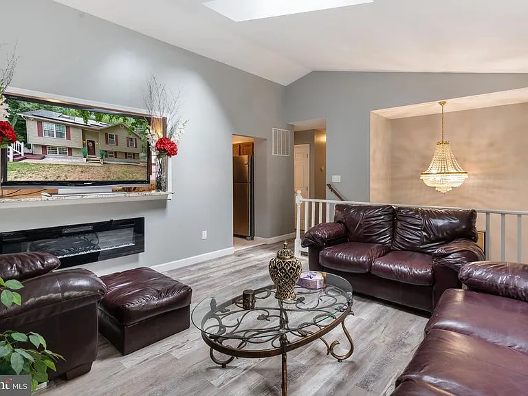 12258 Catalina Dr — Photo 7