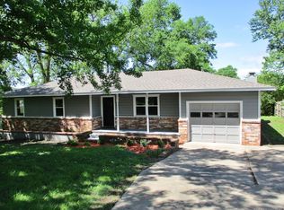 1310 Elizabeth Ave, Tahlequah, OK 74464