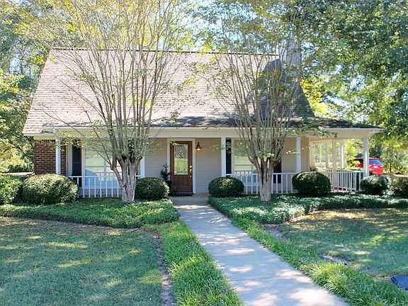 Charming curb appeal