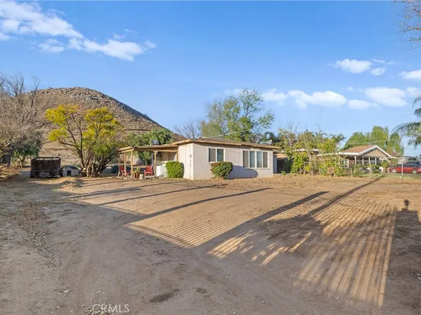 10901 Cypress Ave, Riverside, CA 92505