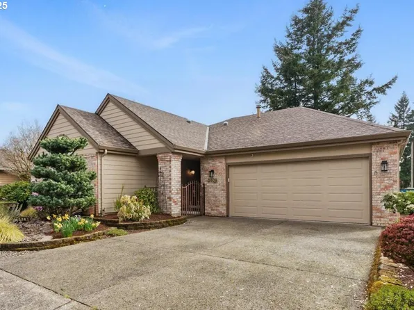 2409 SE Spyglass Dr, Vancouver, WA 98683