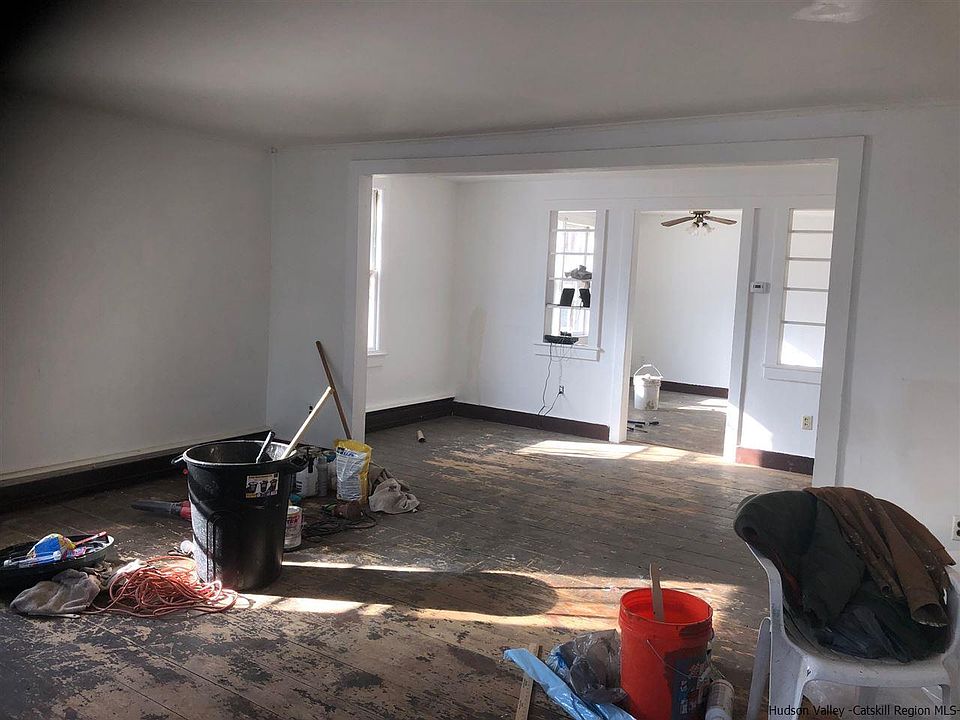 576 Main St, Cairo, NY 12413 Zillow