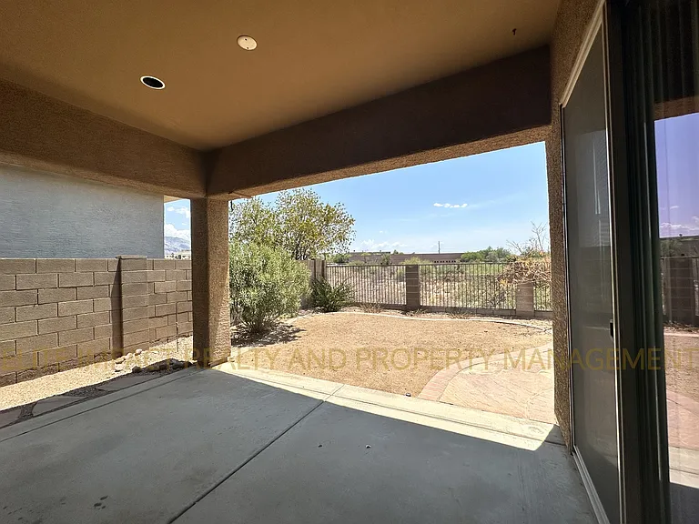6166 Placita — Photo 8