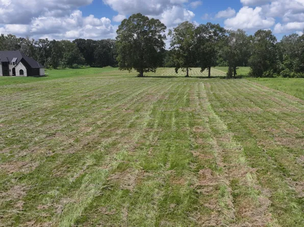 431 Meche Rd, Carencro, LA 70520