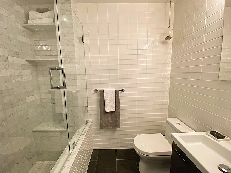 12 Freemont Rd — Photo 12