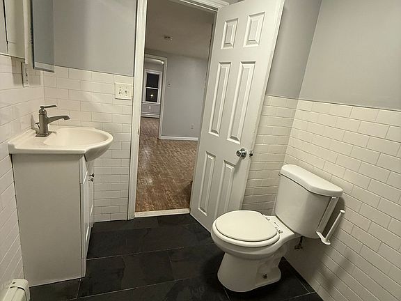 5th image of 2364 Kennedy Blvd APT 3