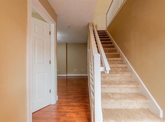 3rd image of 1205 Orange Leaf Ct