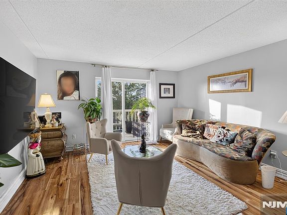 5th image of 38 Moonachie Road #315