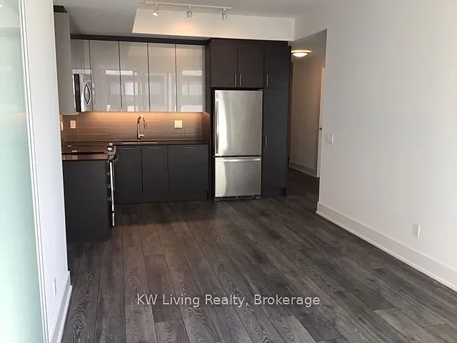 2 bed, $2,700 — Photo 4