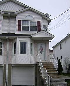 1st image of 79 Arthur Ave