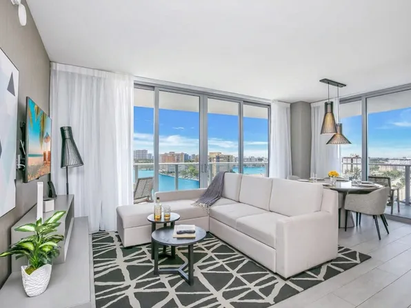 4010 S Ocean Dr, Hollywood, FL