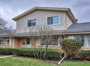 9033 N Grace Ave, Niles, IL