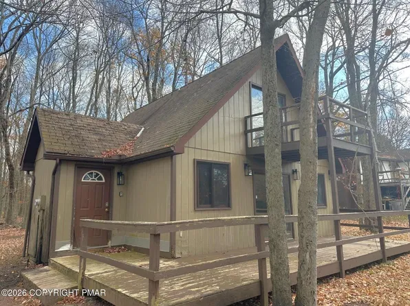 3181 Carobeth Dr, Tobyhanna, PA 18466