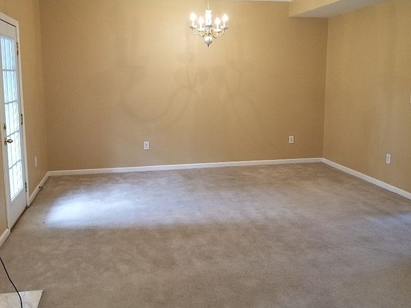 3rd image of 536 Treymoor Lake Cir