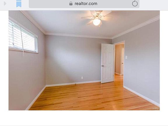 3rd image of 8811 Iroquois Dr
